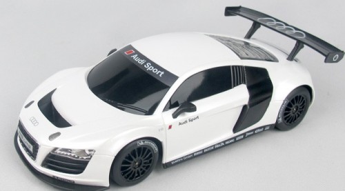 Rastar Audi R8 LMS 1:24