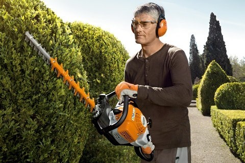 STIHL HS 82 T