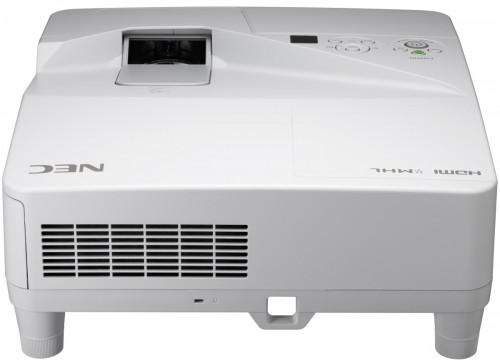 NEC UM351W