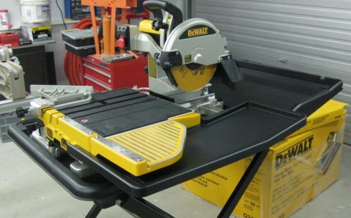 DeWALT D24000