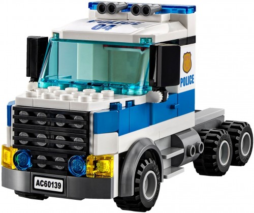 Lego Mobile Command Center 60139