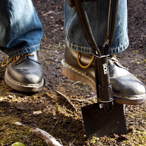 SOG Entrenching Tool