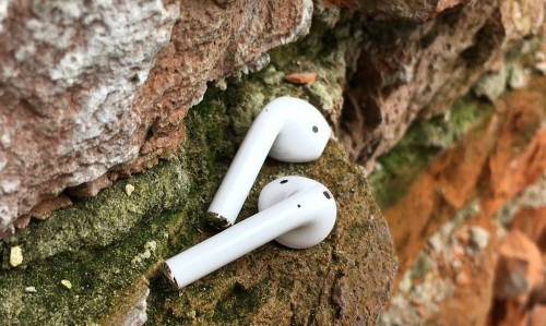 Apple AirPods