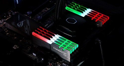 G.Skill Trident Z RGB DDR4 8x32Gb