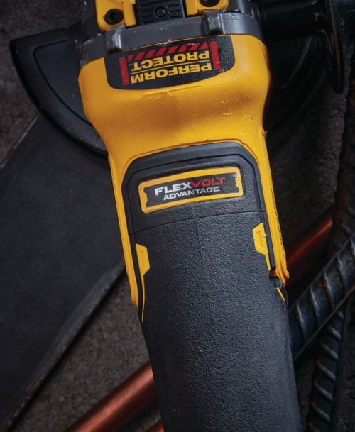 DeWALT DCG416B