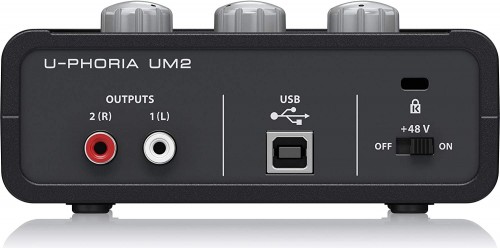 Behringer U-Phoria Studio