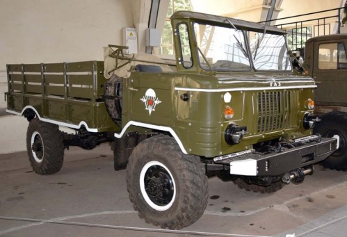 Ace Soviet Air Portable Truck m.66B (1:72)