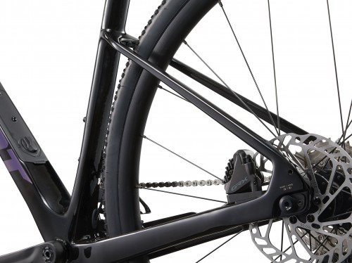Giant Revolt Advanced 2 2025 frame XS