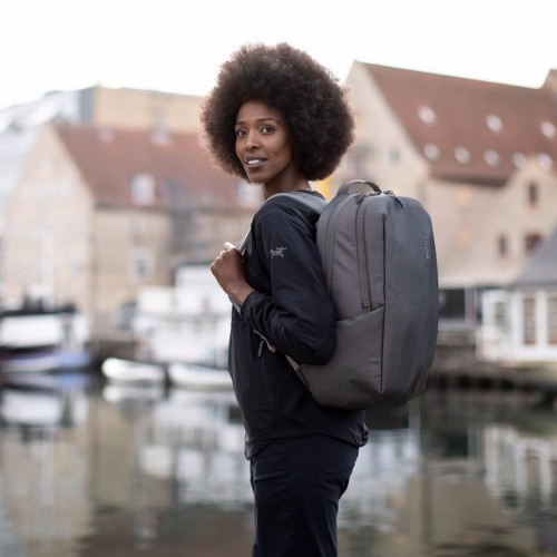 Thule Subterra 2 21L