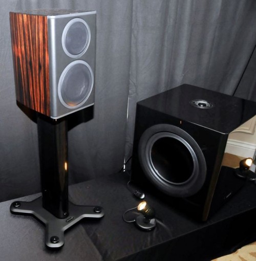 Сабвуфер Monitor Audio Platinum PLW215 II