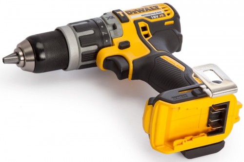 DeWALT DCD796N