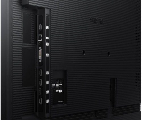 Samsung QM55R