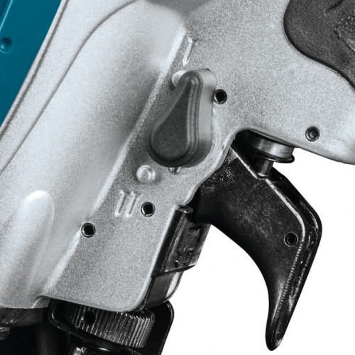 Makita AN454