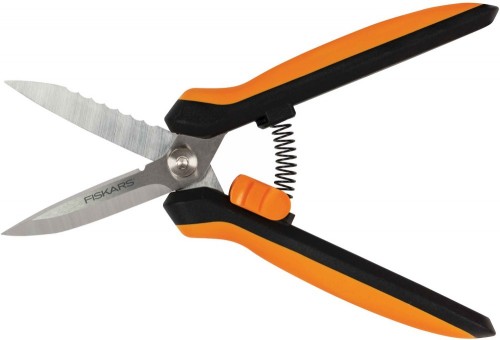 Fiskars Solid SP320