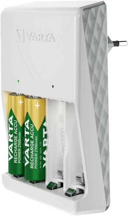 Varta Plug Charger 57657 + 4xAA 2100 mAh