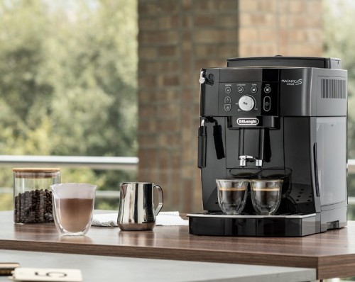 De'Longhi Magnifica S Smart ECAM 230.13.B