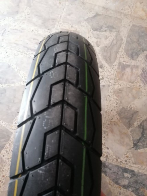 CST Tires C905