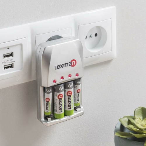 Lexman Universal Charger + 2xAA 2000 mAh + 2xAAA 900 mAh
