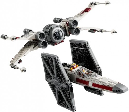 Lego TIE Fighter and X-Wing Mash-up 75393