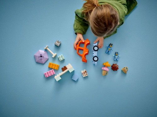 Lego Ice Cream Trip with Bluey 10458