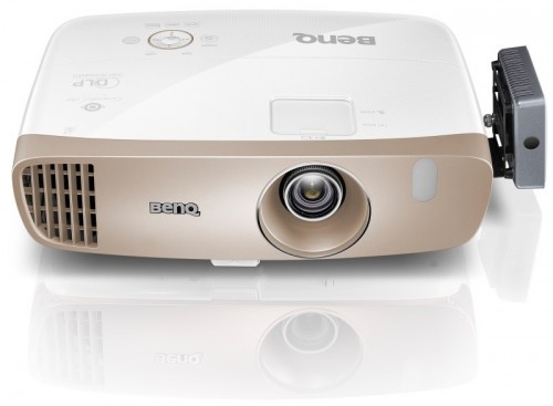 BenQ W2000