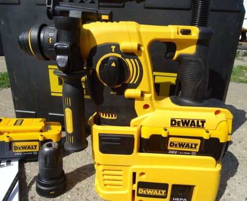 DeWALT DCH365M2