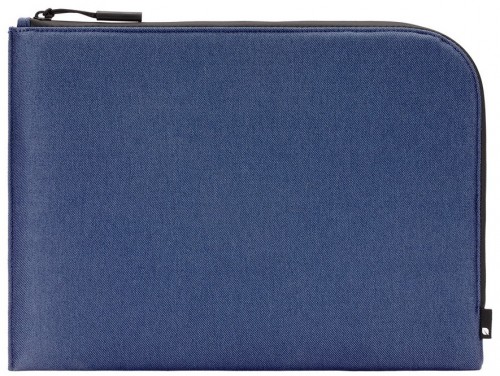 Incase Facet Sleeve for MacBook Pro 16