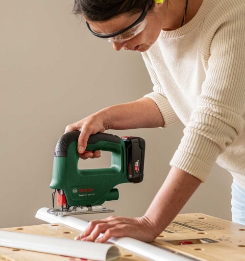 Bosch EasySaw 18V-70