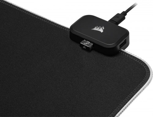 Corsair MM700 RGB Extended Mouse Pad