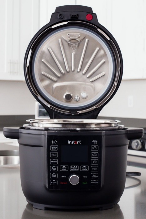 INSTANT Pot Duo Crisp Ultimate 6.2