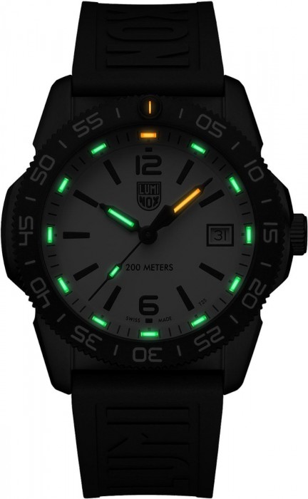 Luminox Pacific Diver XS.3127M