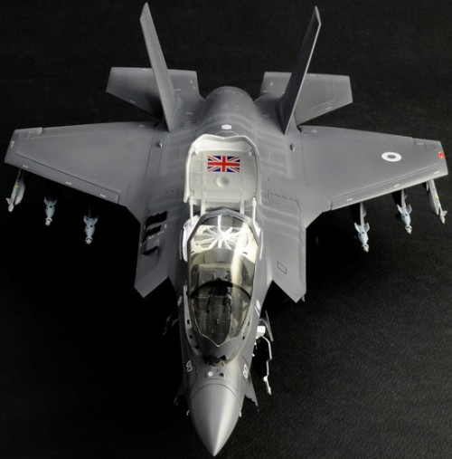 ITALERI F-35 B Lightning II (1:48)