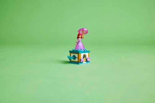 Lego Twirling Ariel 43259