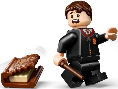 Lego Chomping Monster Book of Monsters 76449