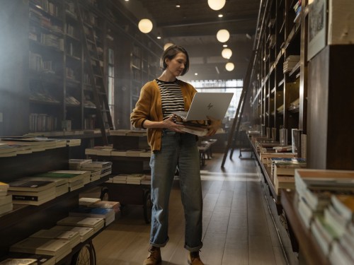 HP OmniBook 7 14-fs0000