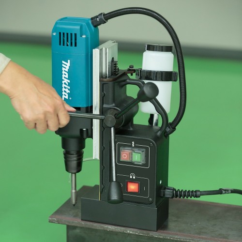 Makita HB350
