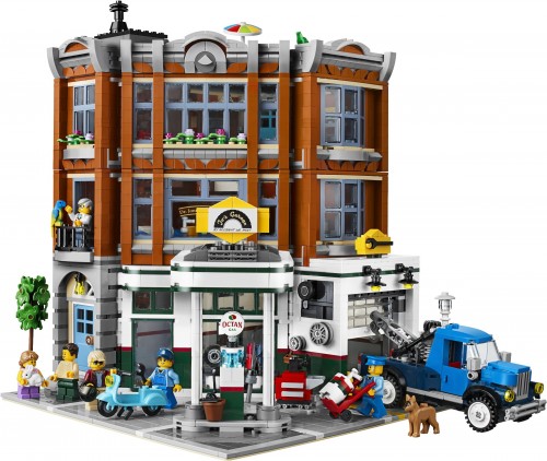 Lego Corner Garage 10264