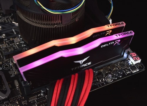 Team Group T-Force Delta RGB 2x16Gb