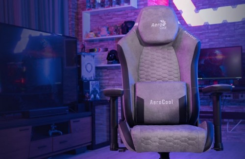 Aerocool Crown AeroSuede