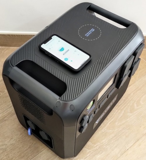 BLUETTI AC200MAX