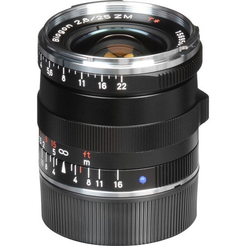 Carl Zeiss 25mm f/2.8 Biogon T*