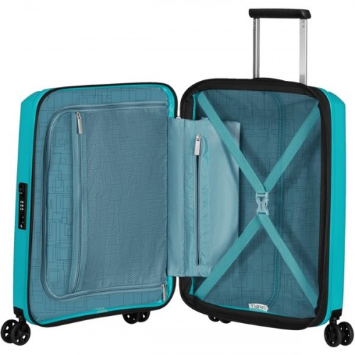 American Tourister AeroStep 40