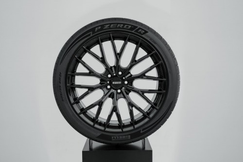 Pirelli PZero R