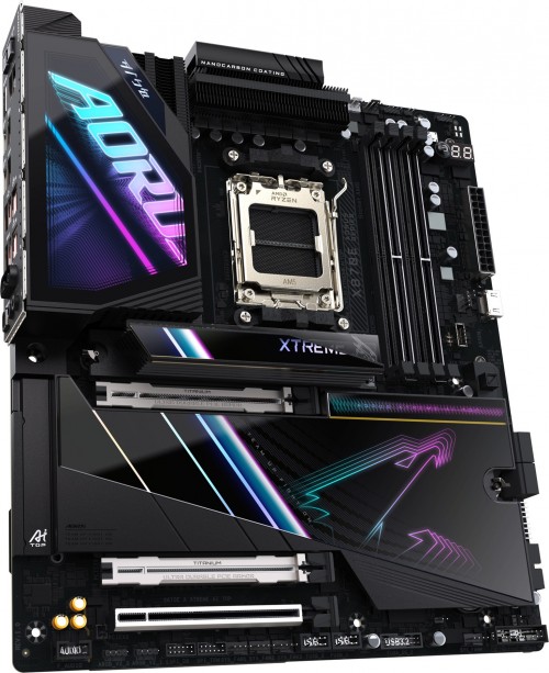 Gigabyte X870E AORUS XTREME AI TOP