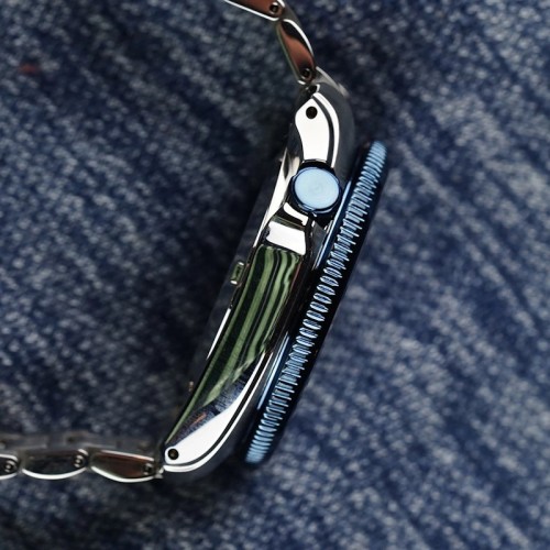 Seiko 1970 Diver Modern Re-interpretation Naomi Uemura SLA06