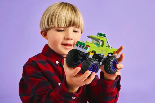 Lego The Hulk Truck vs Thanos 76312