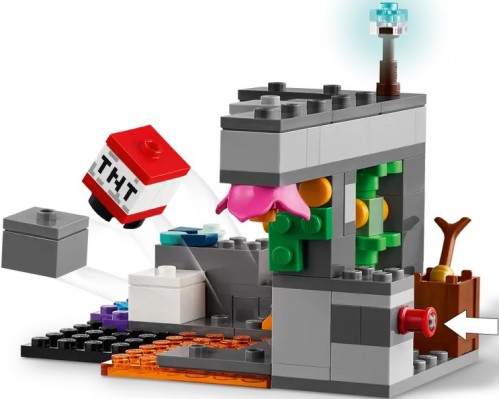 Lego The Warden Encounter 21274