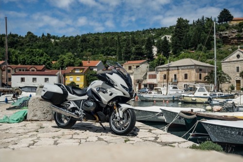 Bridgestone Battlax Sport Touring T33