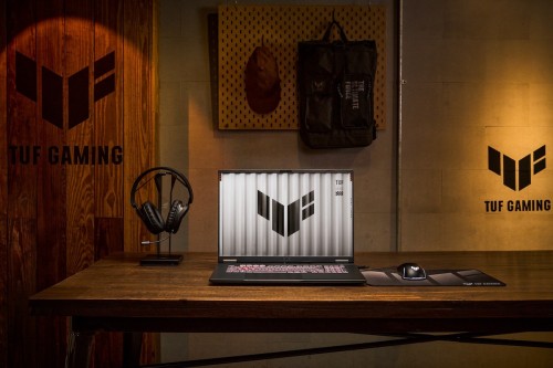 Asus TUF Gaming A18 (2025) FA808UP