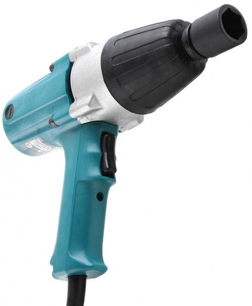 Makita 6905B